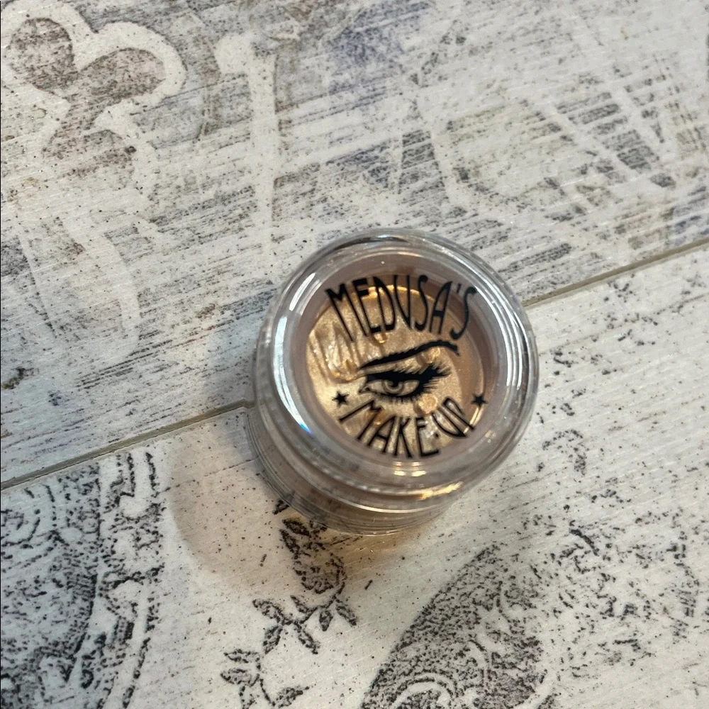 Medusas Makeup Eye Dust in Color Bronze Age
